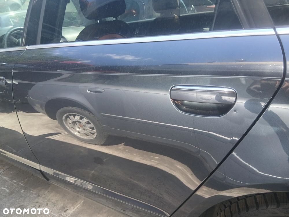 Drzwi Tylne Lewe/Prawe Audi A6 C6 Avant - 4