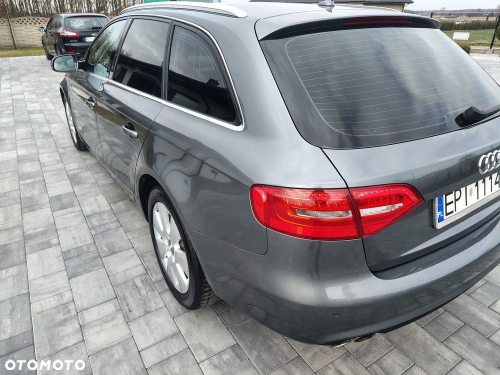 Audi A4 Avant 2.0 TDI DPF quattro S tronic Attraction - 7