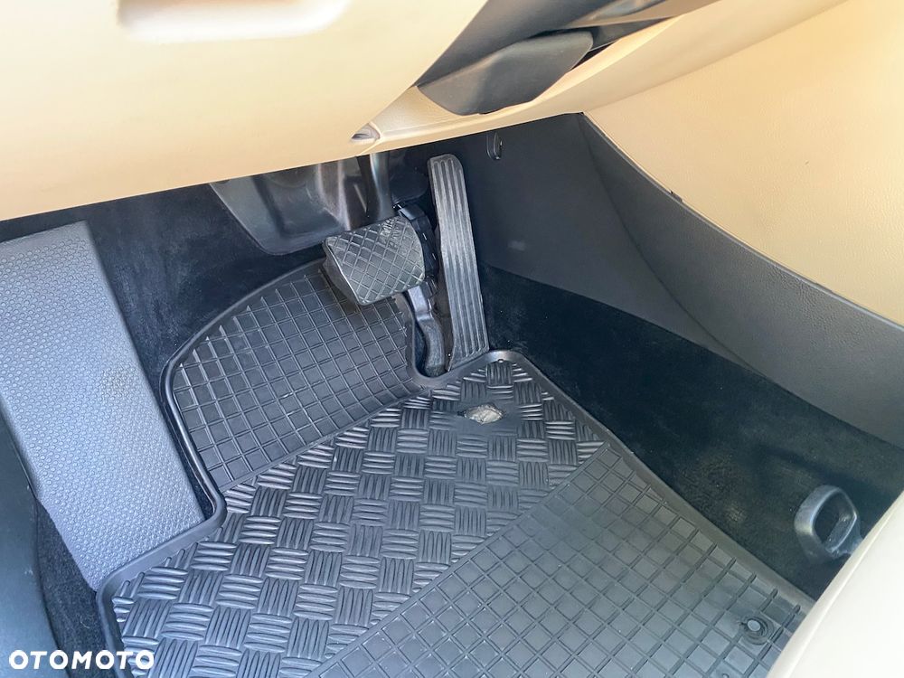 Volkswagen Passat CC 2.0 TDI DSG - 10