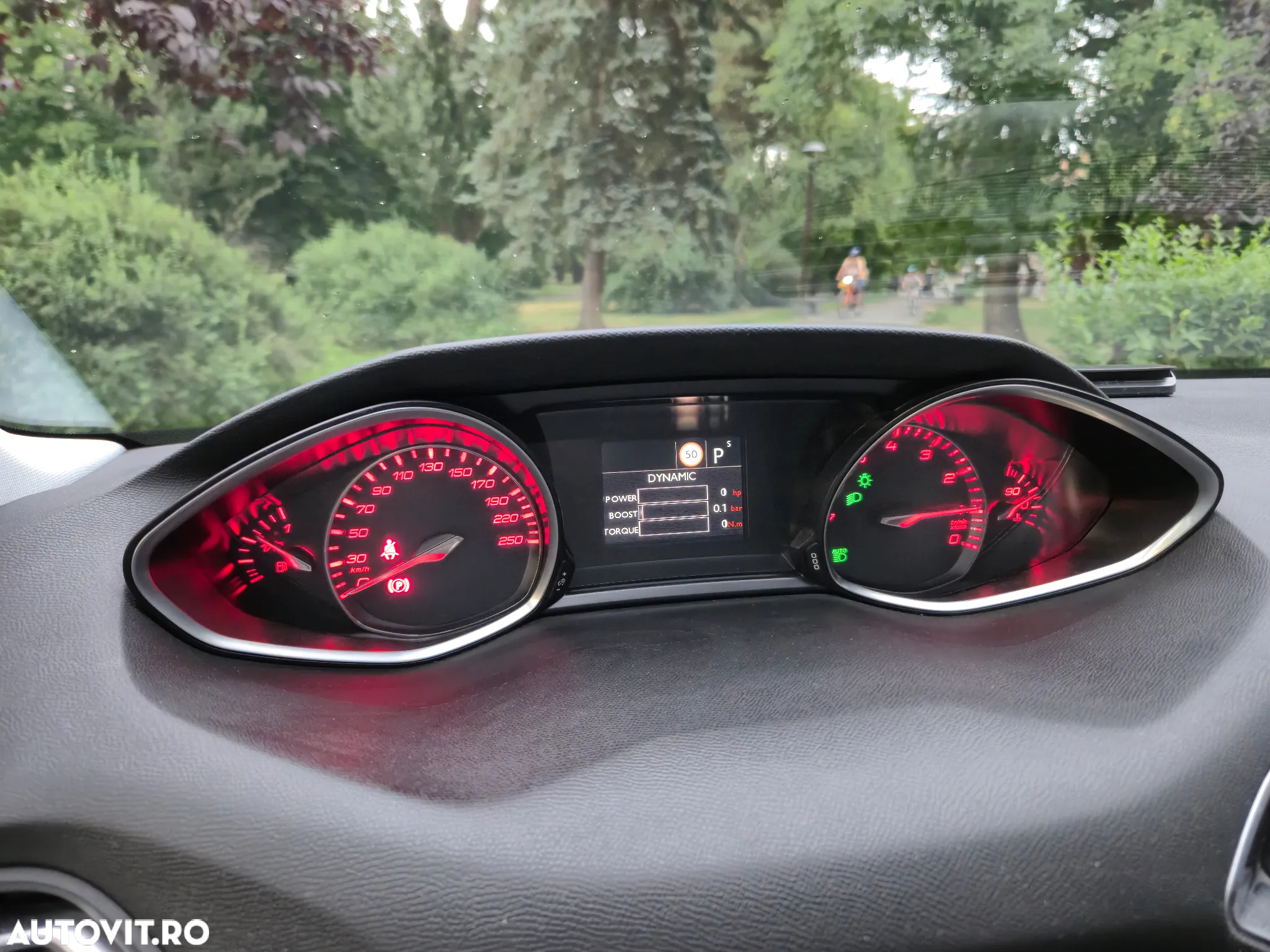 Peugeot 308 - 11