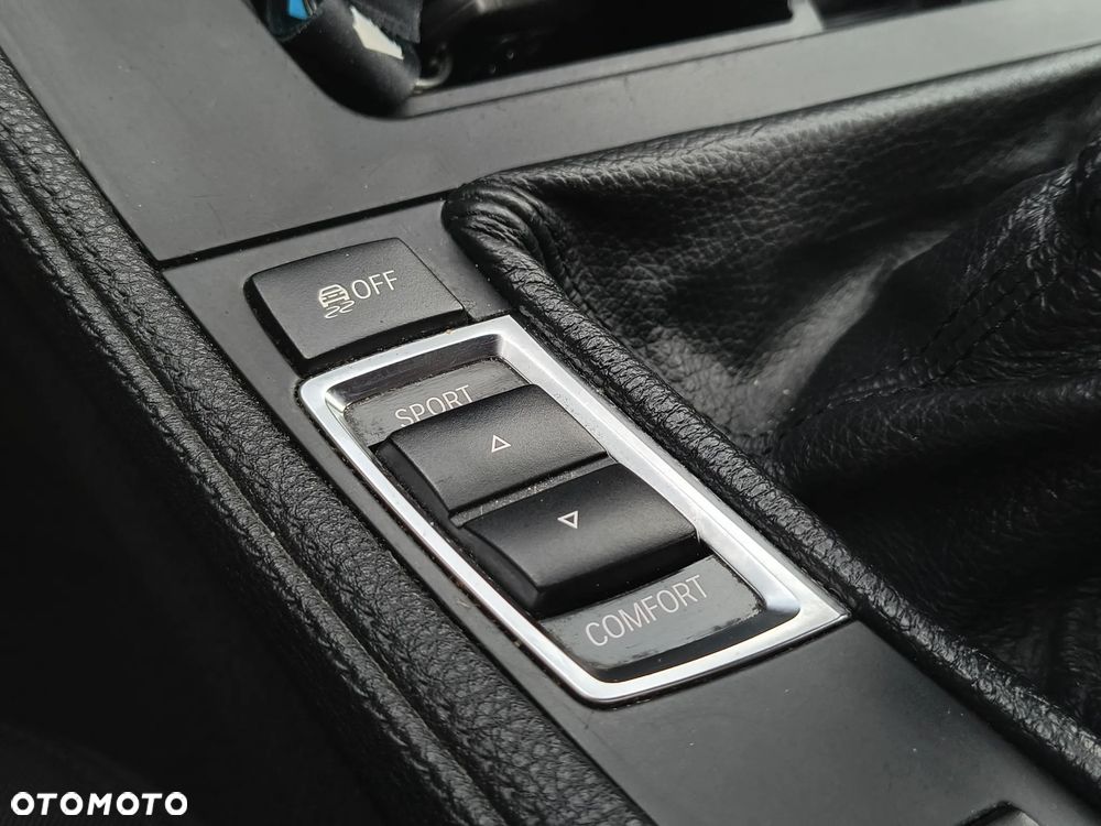 BMW Seria 5 - 33