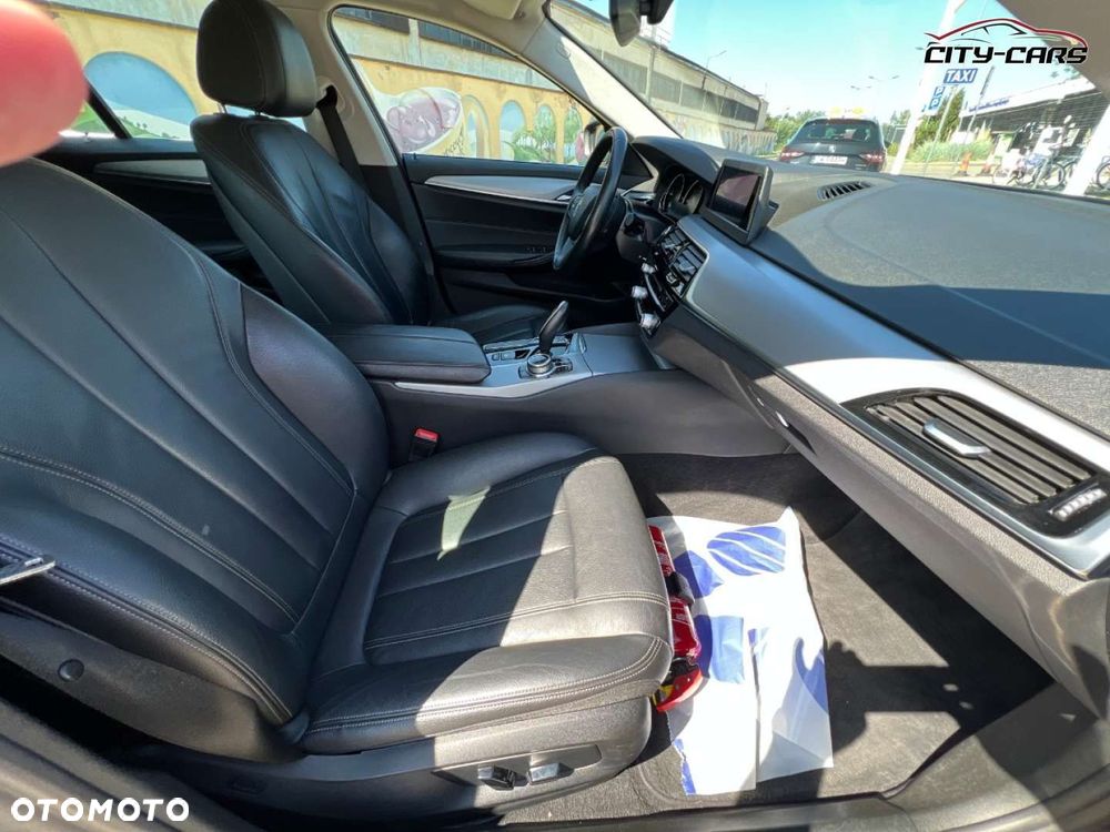 BMW Seria 5 - 25