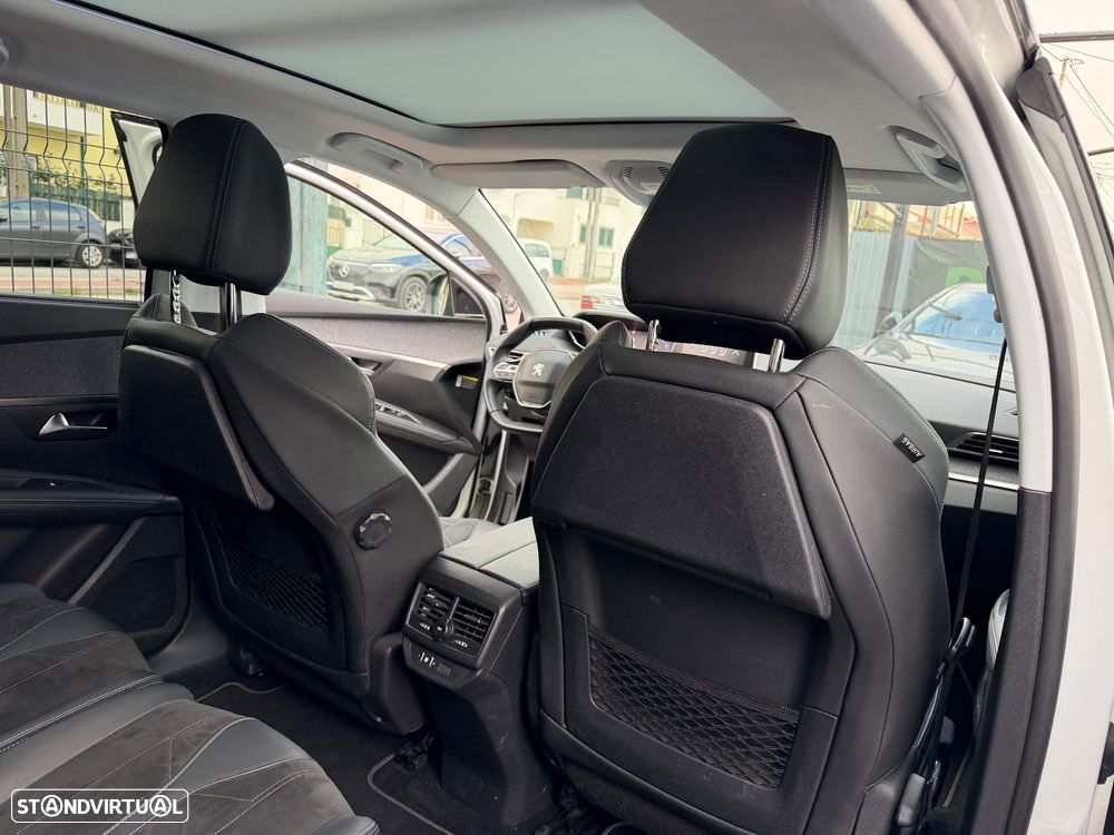 Peugeot 5008 PureTech 130 EAT8 Stop & Start Roadtrip - 11