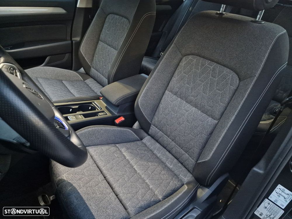 VW Passat Variant 1.4 TSI GTE+ Plug-in - 28