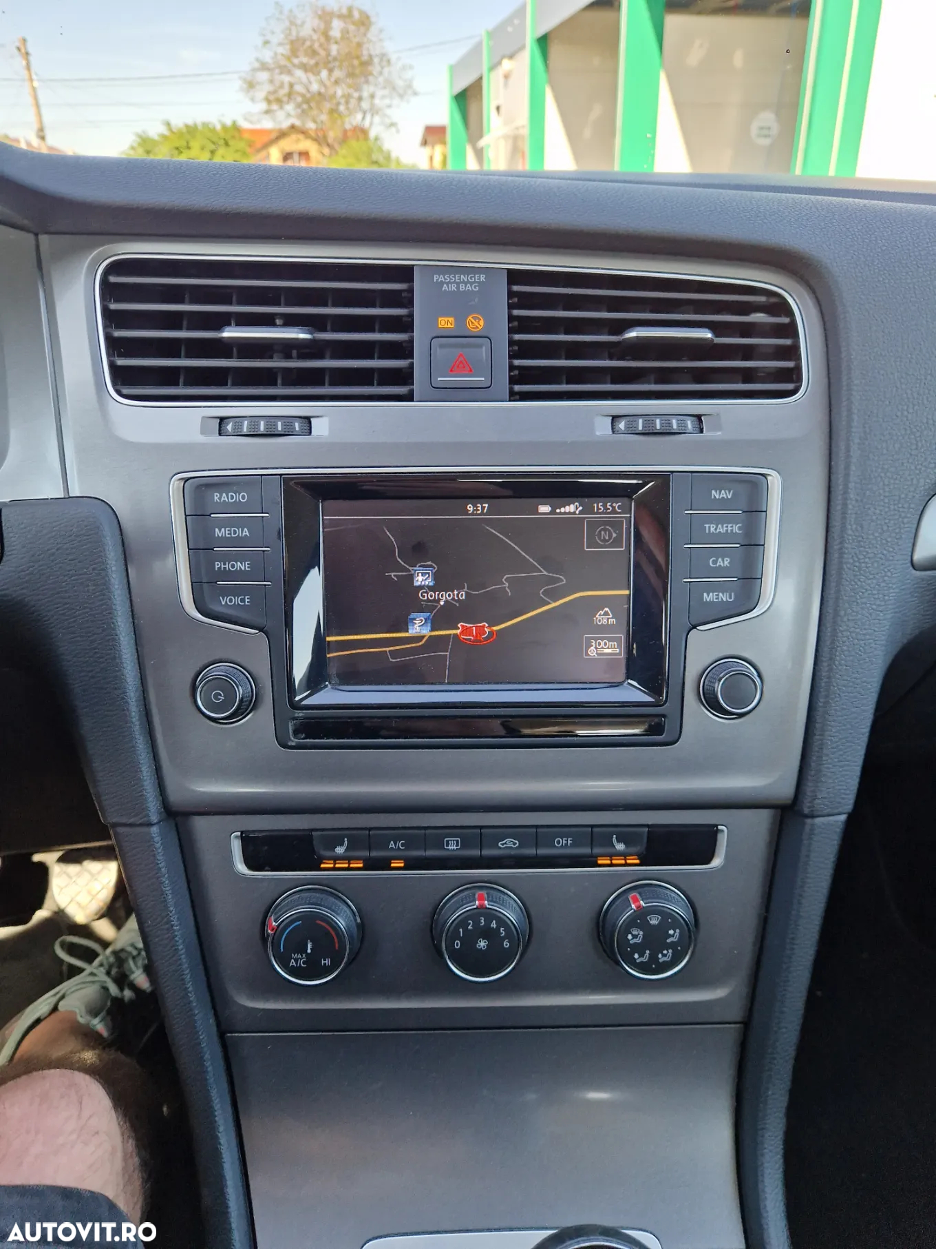 Volkswagen Golf 1.6 TDI SCR Comfortline - 15