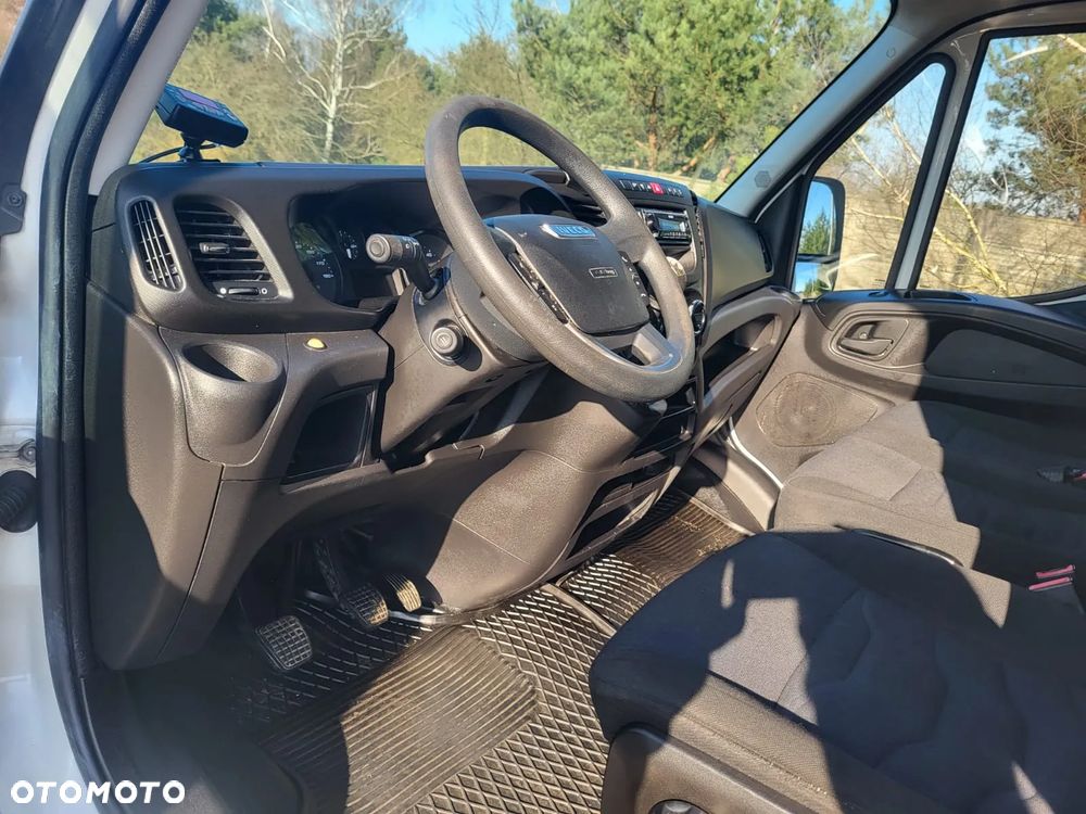 Iveco Daily 35C15 3.0 150 KM 2016r SALON 405x205x195 Izoterma chłodnia Mroźnia Agregat - 4