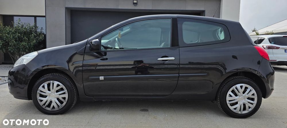 Renault Clio 1.2 16V Dynamique - 9