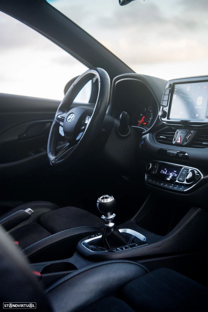 Hyundai i30 2.0 T-GDI N Performance - 13