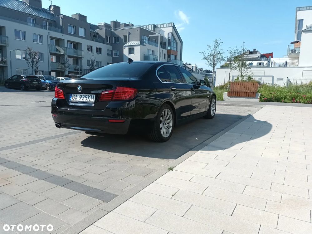 BMW Seria 5 520d - 1