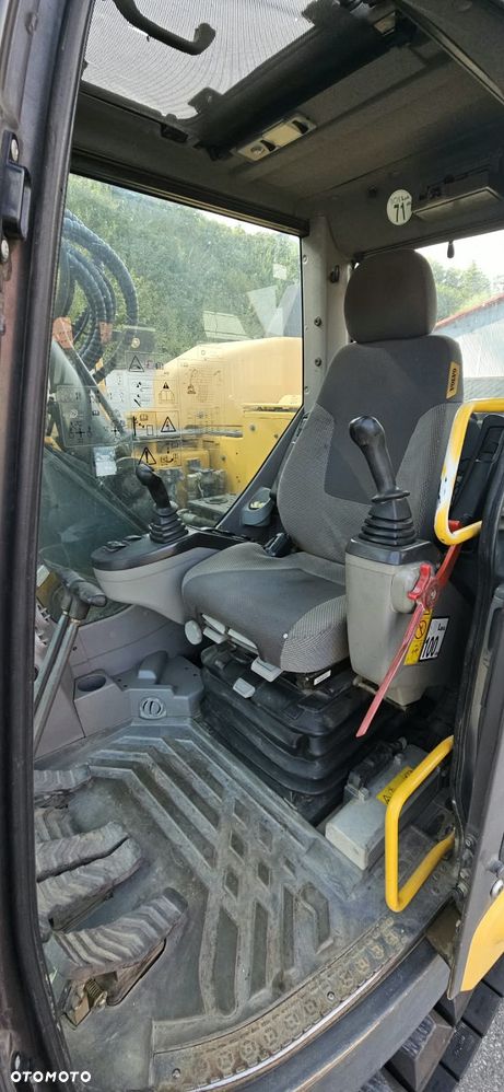 Volvo ECR 145DL - 14
