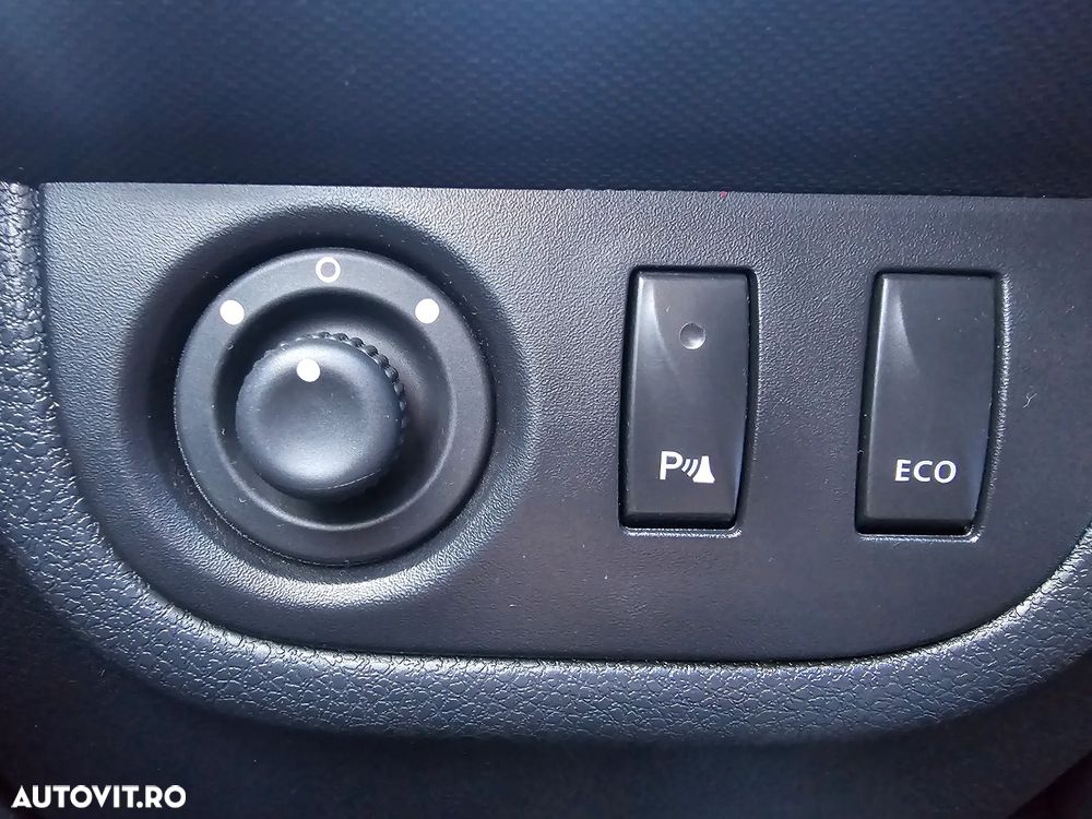 Dacia Logan 0.9 TCe 90 CP Laureate - 18