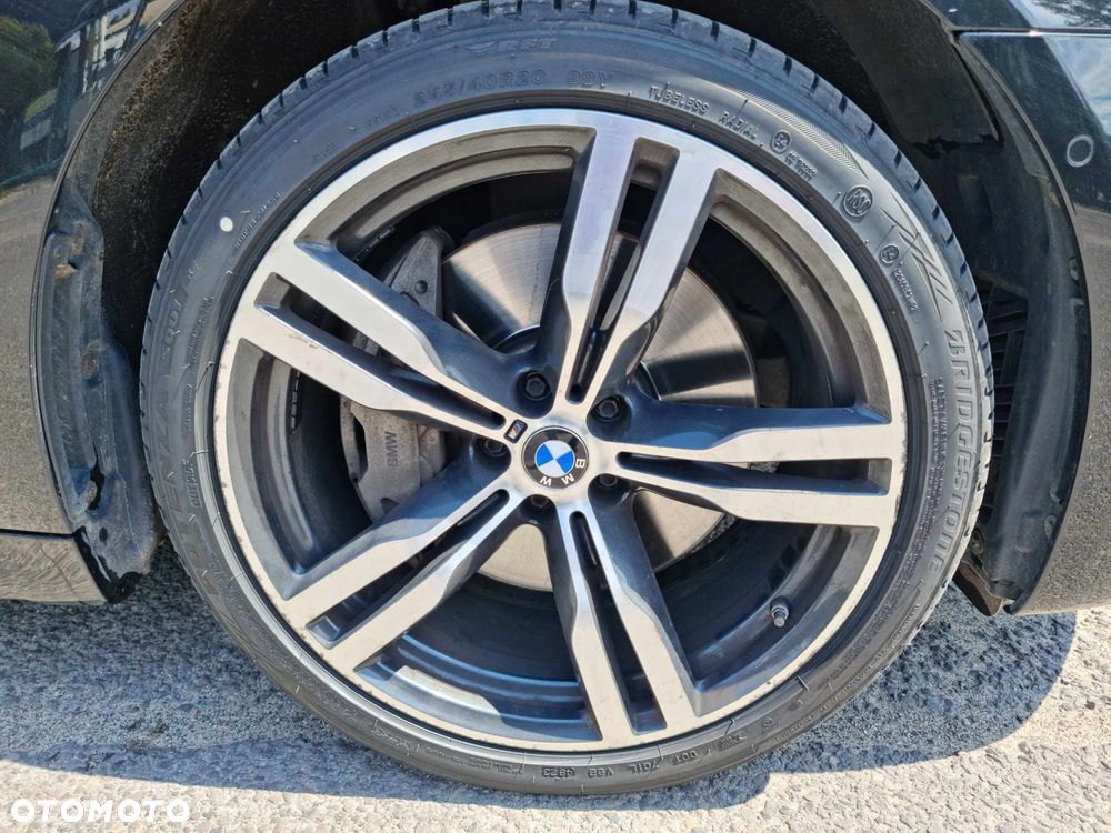BMW Seria 7 750Ld xDrive - 21