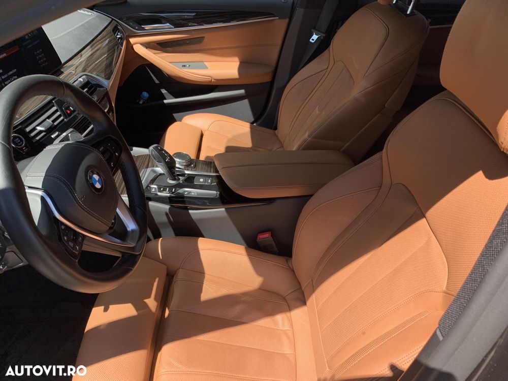 BMW Seria 5 540i xDrive Aut. Sport Line - 3