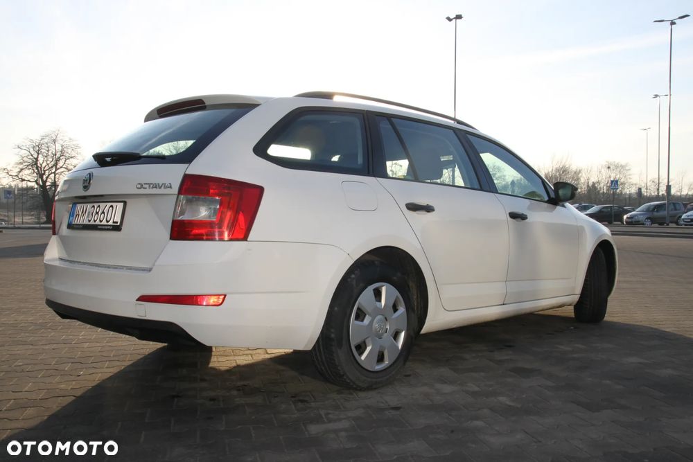 Skoda Octavia 1.6 TDI Ambition - 6