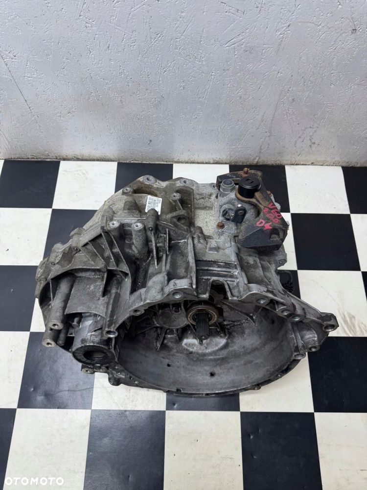 skrzynia biegów volvo v60 s60 ii 2013-2018 2.0 d4 1285242 eu127002tec - 2