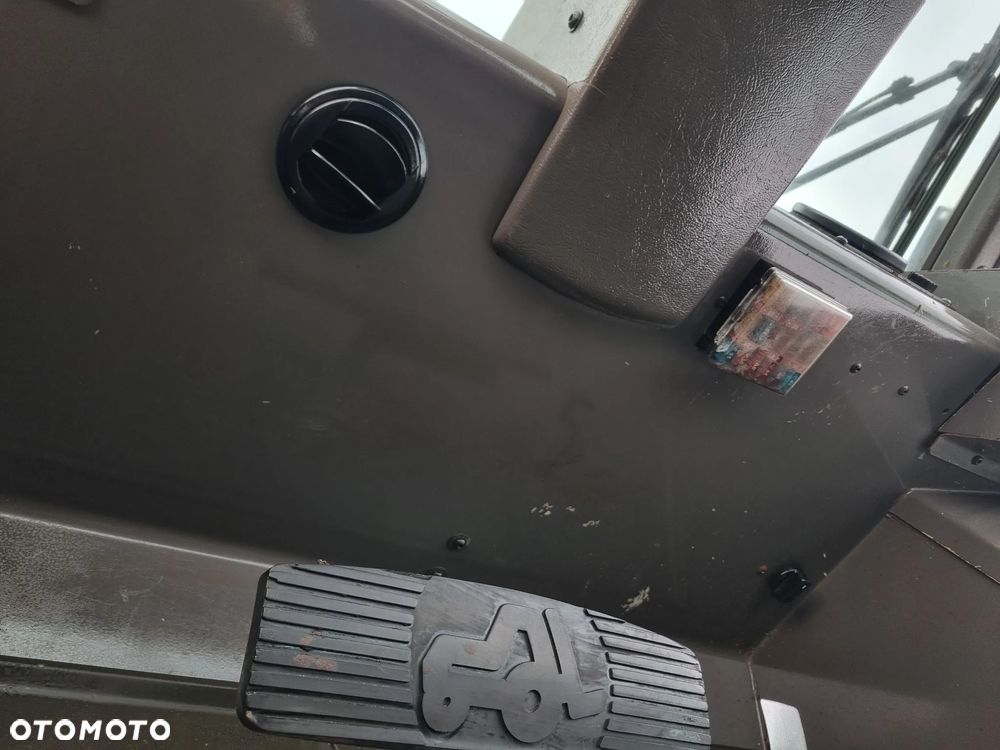 Manitou M30-4 T Wózek Widłowy 4X4 TERENOWY JAK NOWY! 2013r z Norwegii. Silnik PERKINS TURBO 100KM! DEKRA do 2026roku! 3 tony Udzwig! Posuw wideł Hydrauliczny! Jazda REWERS+4 biegi. Ani deka luzów czy wycieków! Zadbana Maszyna! - 30