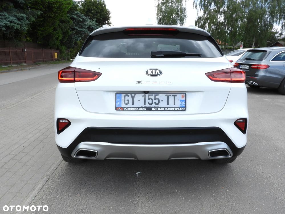 Kia XCeed - 7