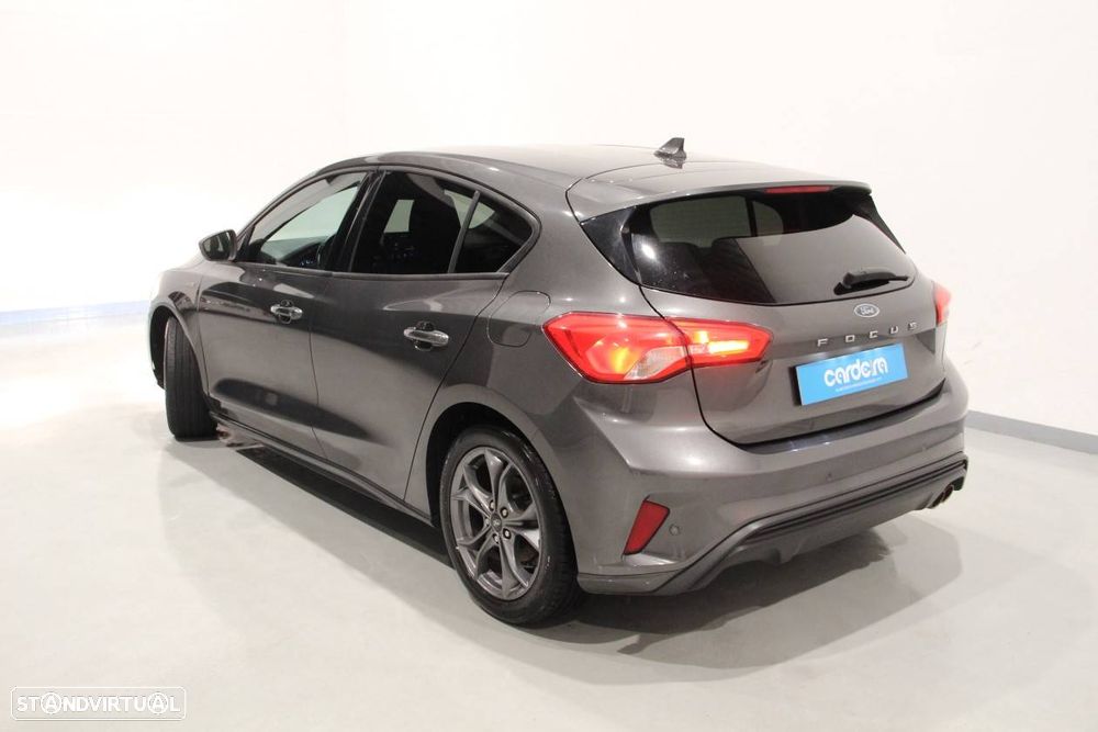 Ford Focus 1.0 EcoBoost ST-Line - 28