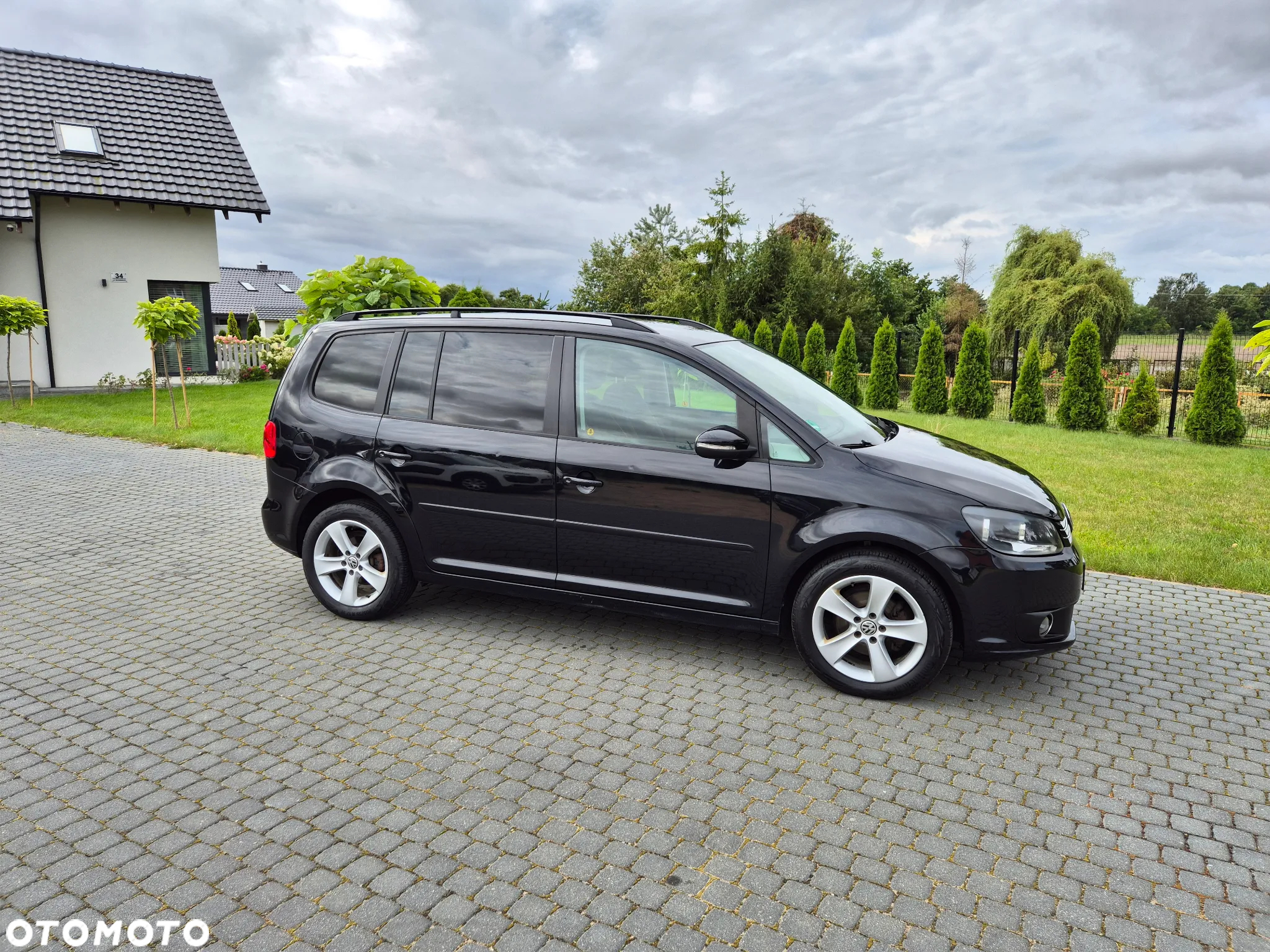 Volkswagen Touran 1.4 TSI STYLE - 23