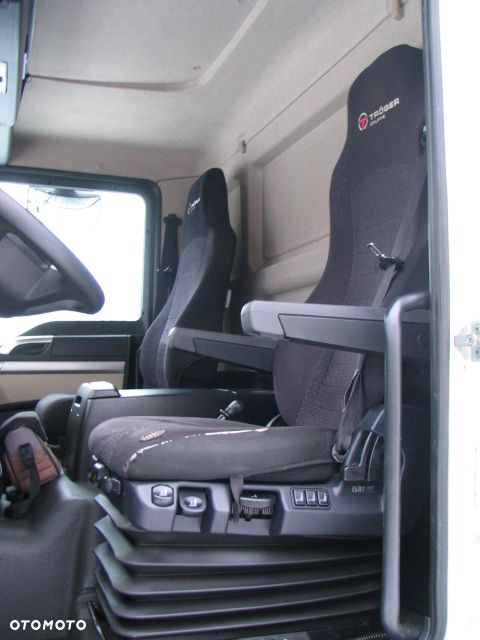 MAN TGM 18.290 / Chłodnia CHEREAU / 3 rury do półtusz / CARRIER SUPRA 1150 - 9