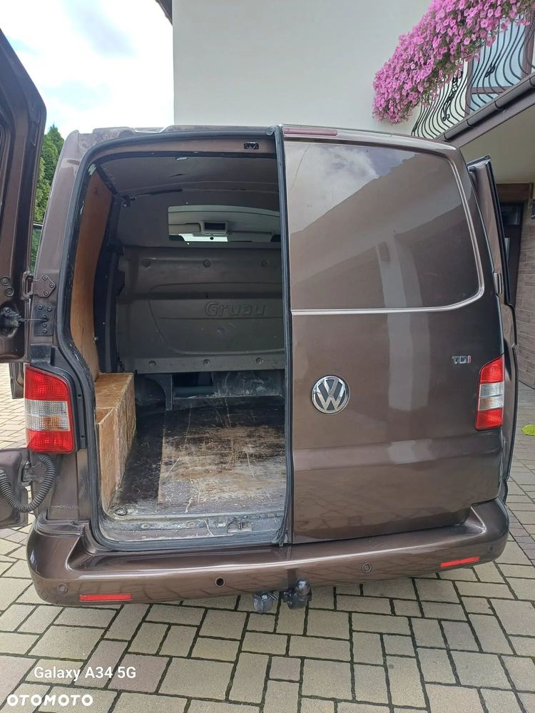 Volkswagen Transporter - 16
