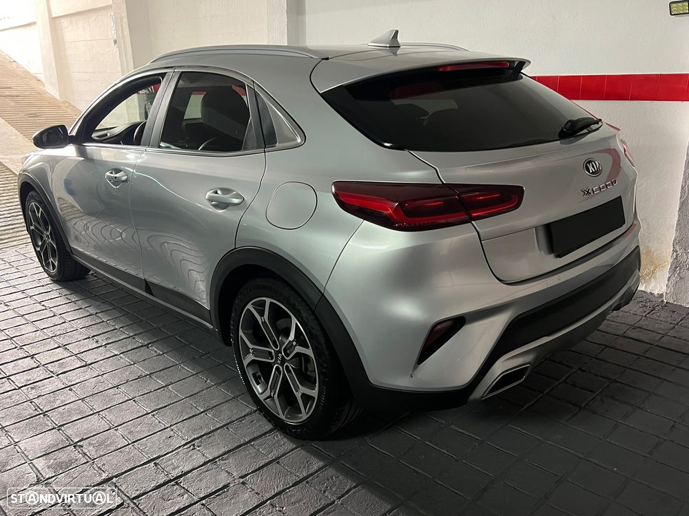 Kia XCeed 1.4 T-GDi Tech 7DCT - 3