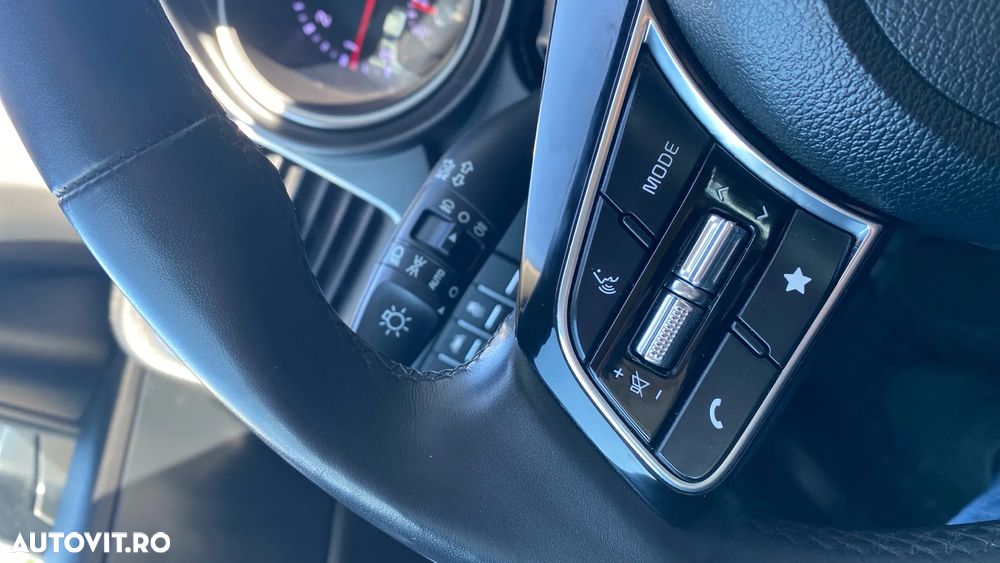 Kia Ceed 1.5 T-GDI Best - 12