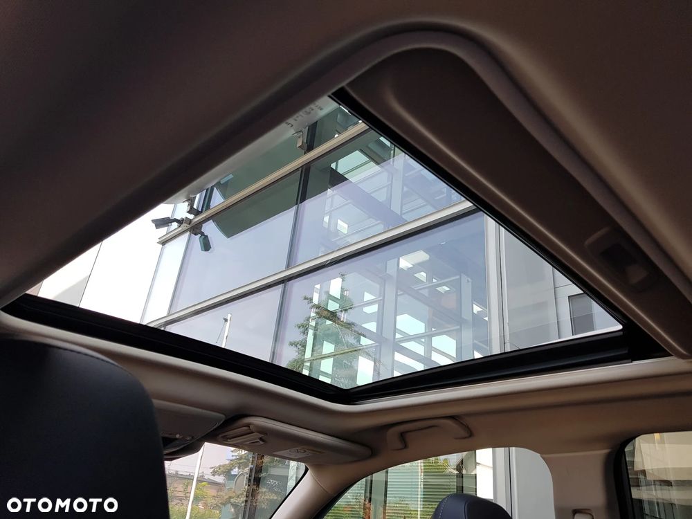 Subaru Forester 2.0i-L Platinum (EyeSight) Lineartronic - 23