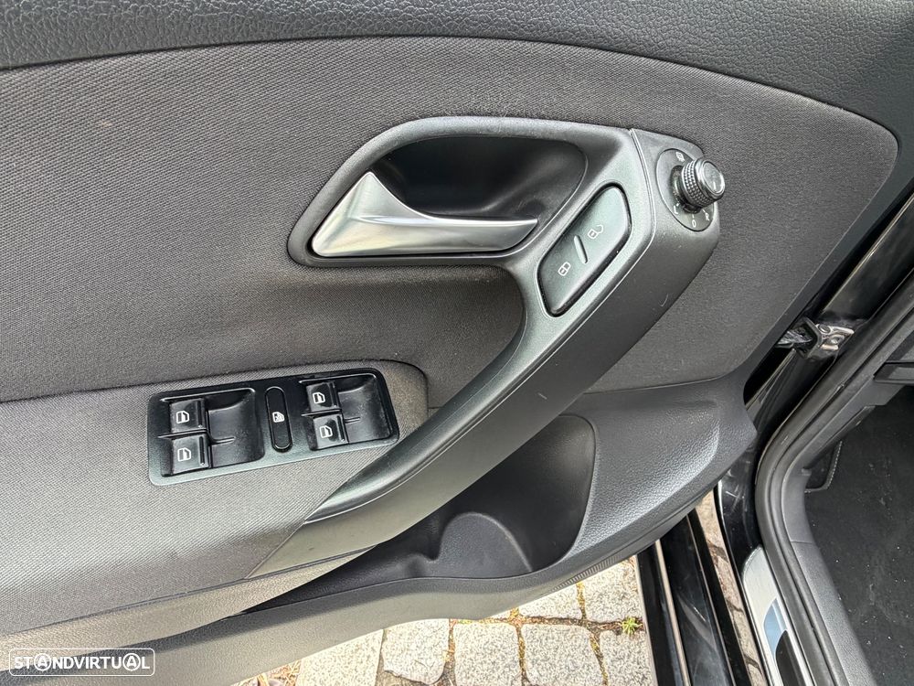 VW Polo 1.2 Match - 10