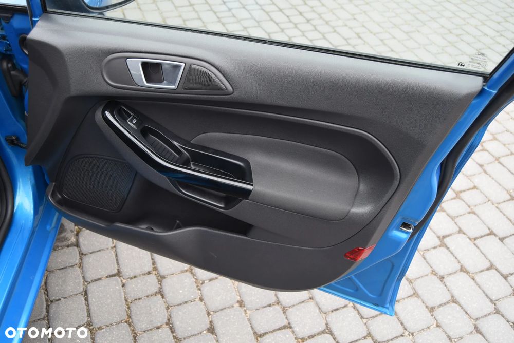 Ford Fiesta 1.5 TDCi Celebration - 25
