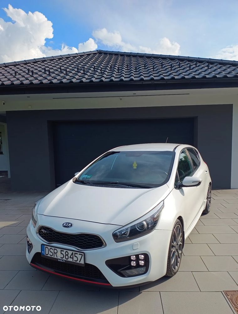 Kia Ceed Cee'd 1.6 T-GDI GT L - 2