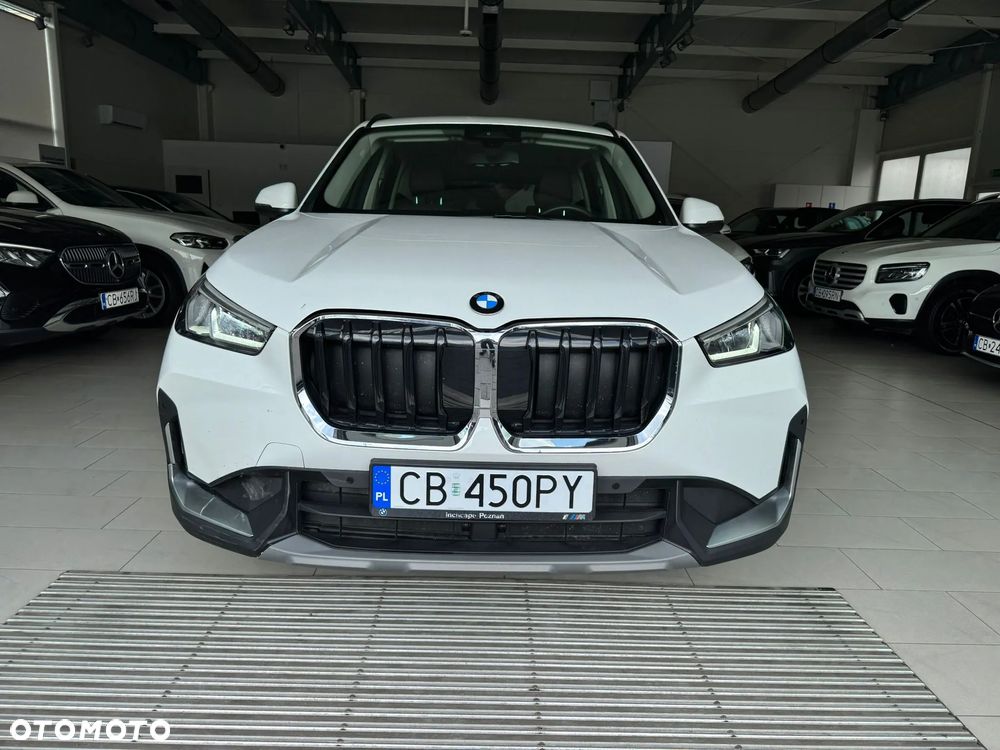 BMW X1 sDrive18i Business Edition - 1