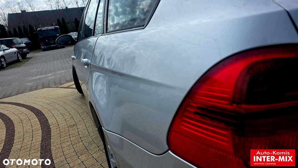 BMW Seria 3 - 18