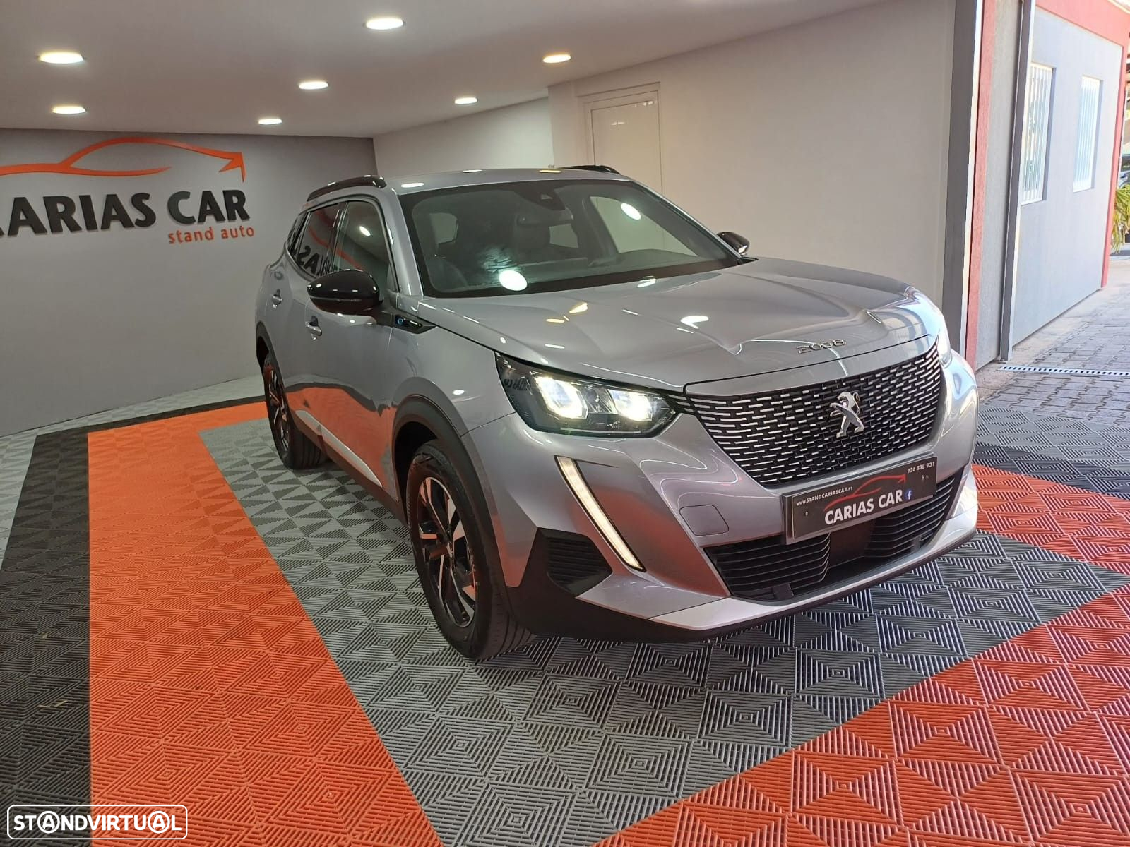 Peugeot e-2008 50 kWh Allure - 2