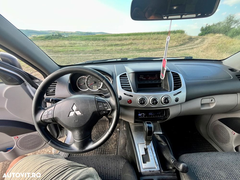 Mitsubishi L200 DC 2.5 DI-D A/T High Power Intense+A87 - 10
