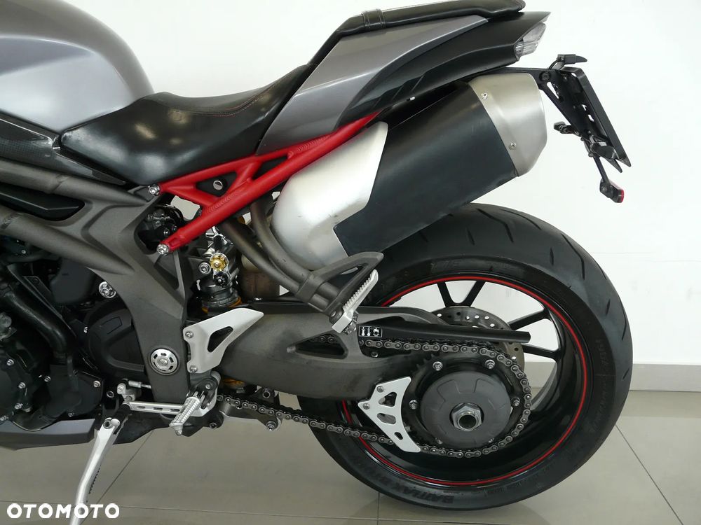 Triumph Speed Triple - 19