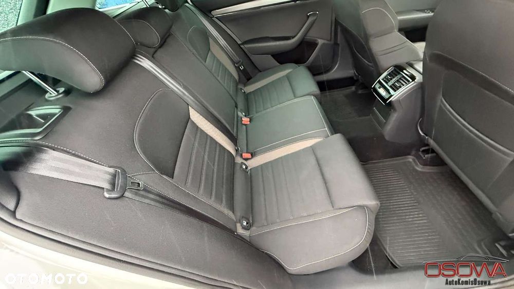 Skoda Superb 2.0 TDI SCR 4x4 Style DSG - 24