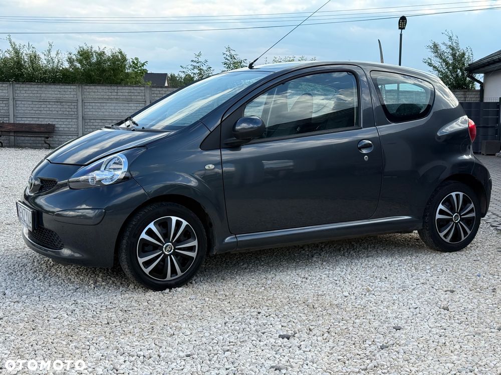 Toyota Aygo 1.0 VVT-i Sol - 24