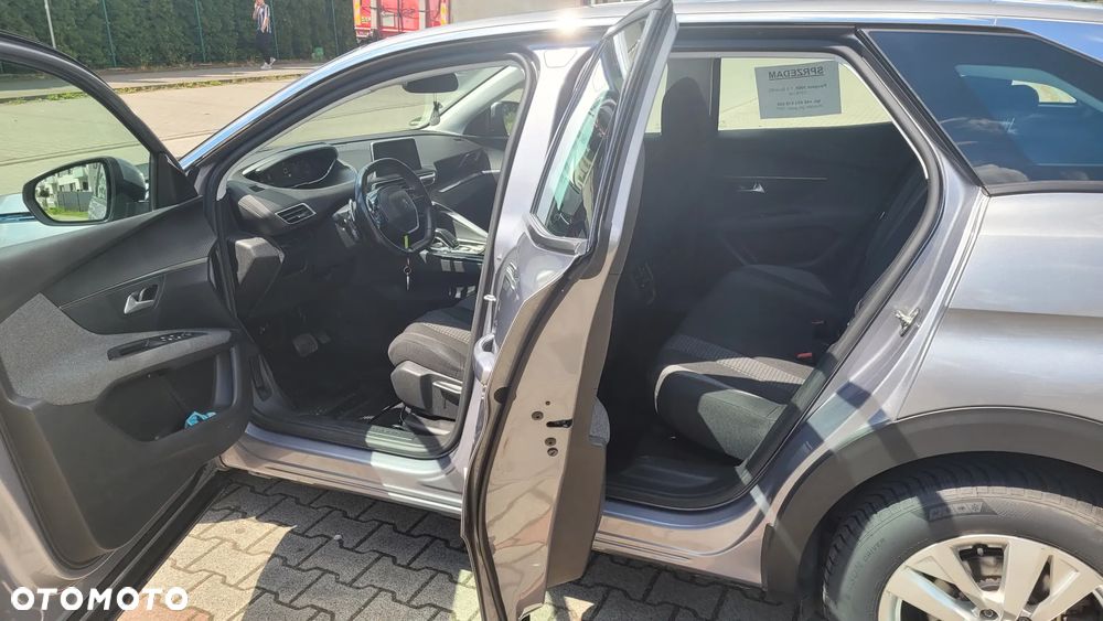 Peugeot 3008 - 8