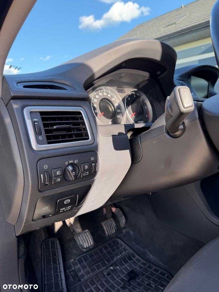 Volvo V70 D3 Kinetic - 18