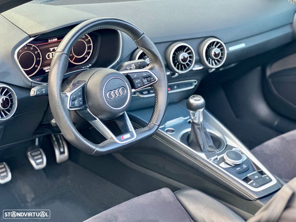 Audi TT Roadster 2.0 TFSi S-line - 26