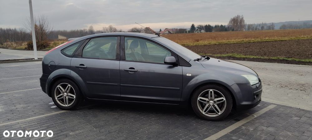 Ford Focus 1.6 Titanium - 10