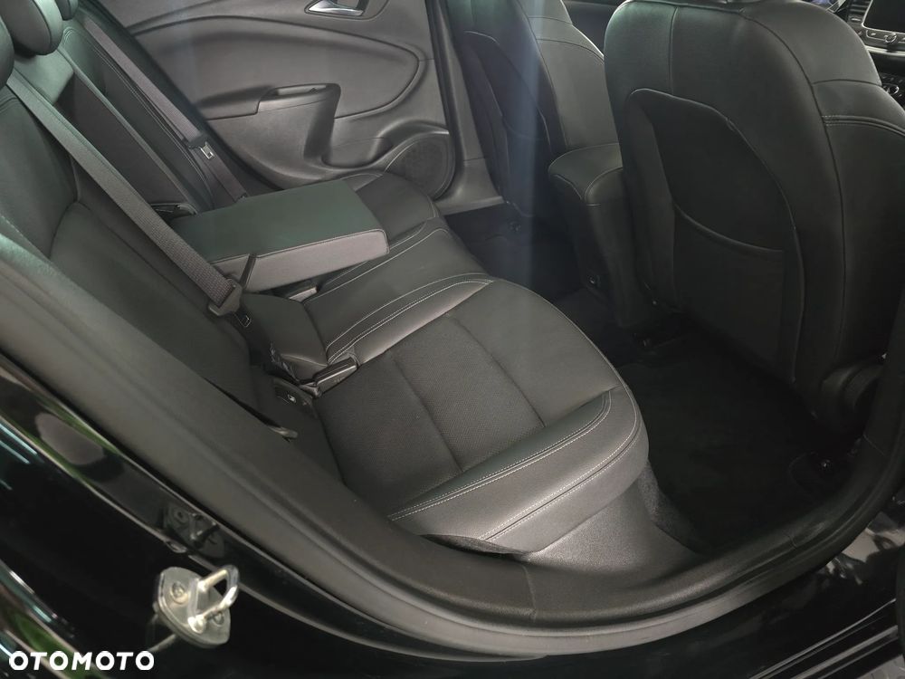 Opel Astra - 17