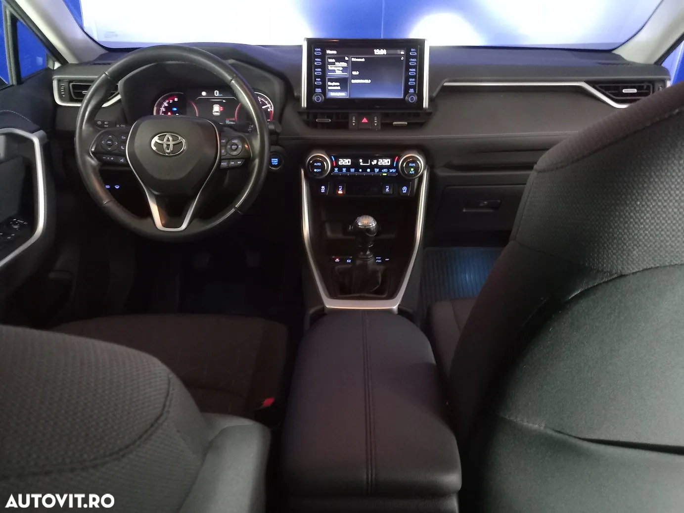 Toyota RAV4 - 14