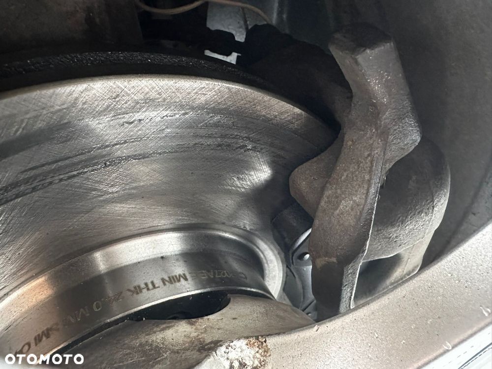 Peugeot 407 2.0 HDI Intense - 11