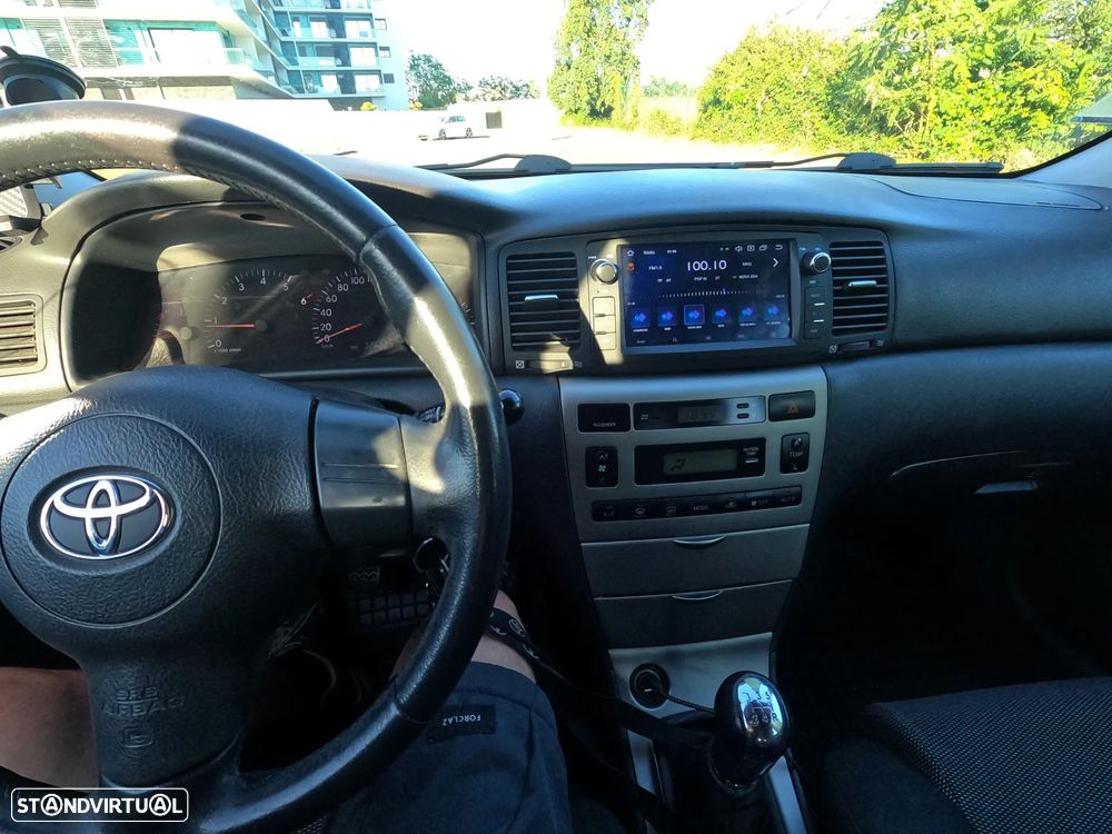 Toyota Corolla - 9