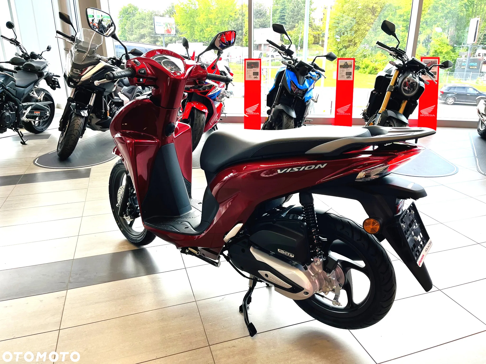 Honda Vision - 4