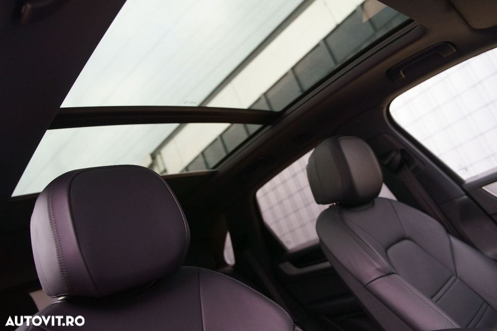 Porsche Cayenne E-Hybrid Tiptronic S - 17