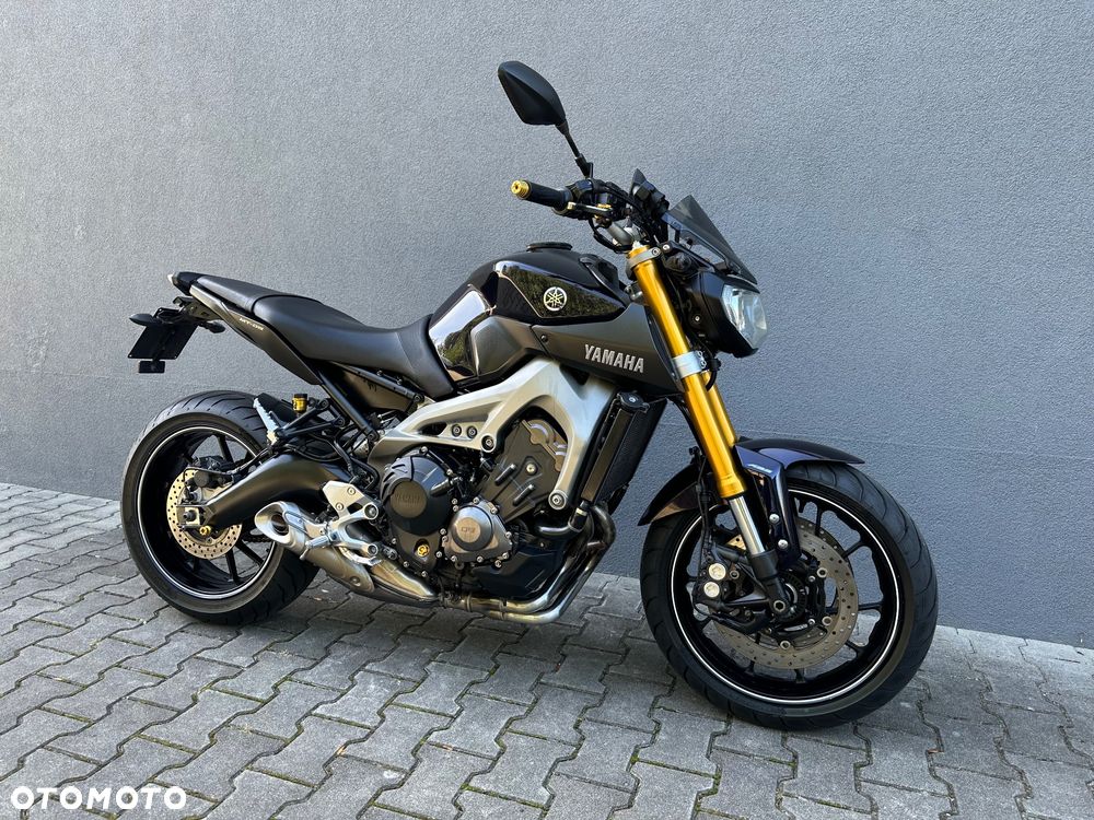 Yamaha MT - 2