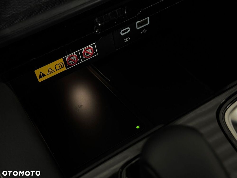 Lexus RX - 25
